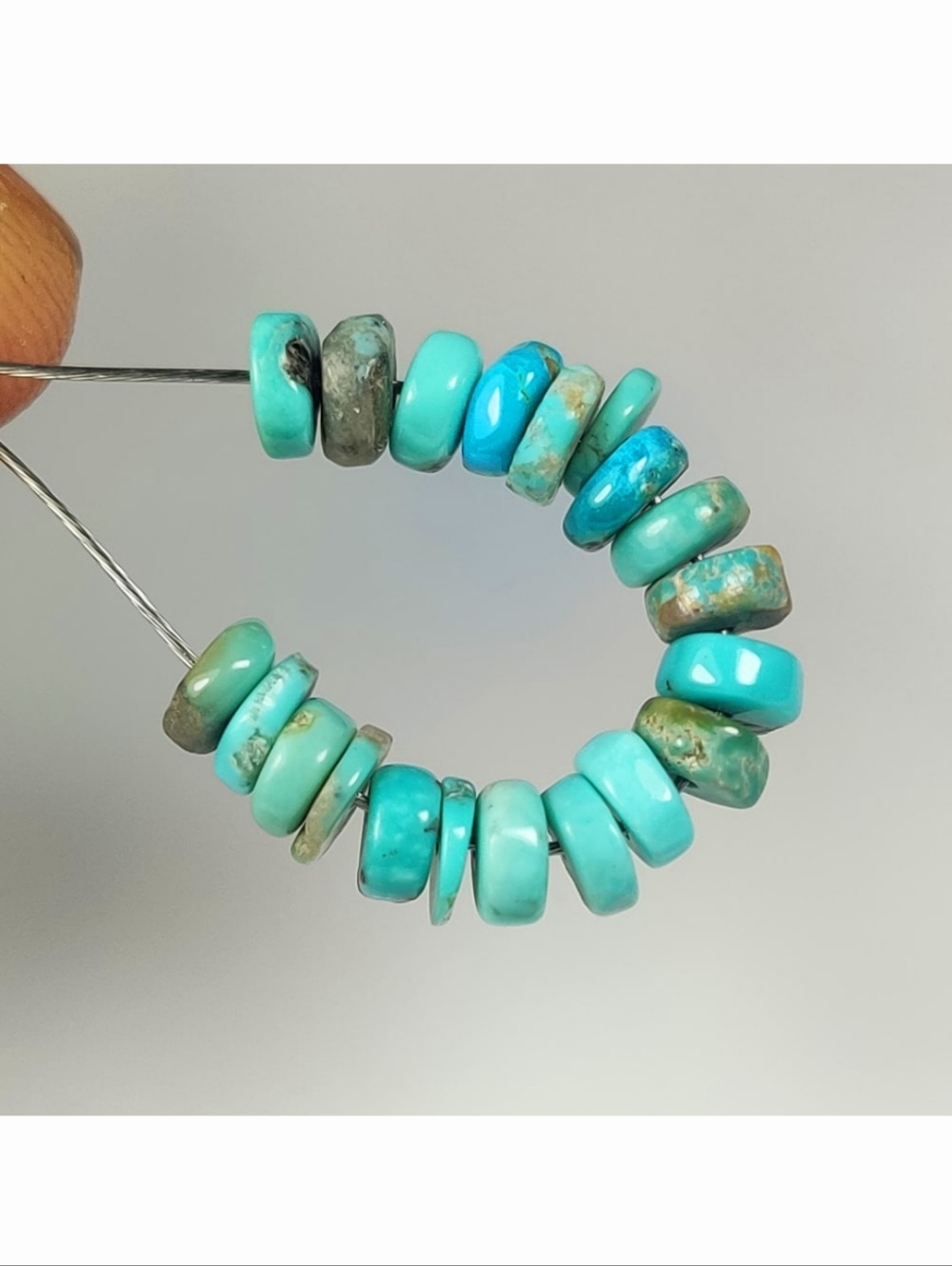 681 Ct Natural Blue Turquoise Round Beads